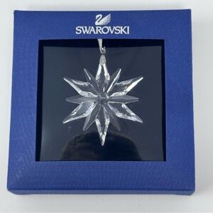 NEW SWAROVSKI 2011 CHRISTMAS ORNAMENT LITTLE STAR # 1092038